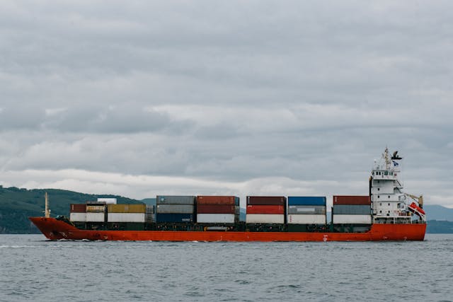 Société d’expédition de fret aérien et maritime en Pologne